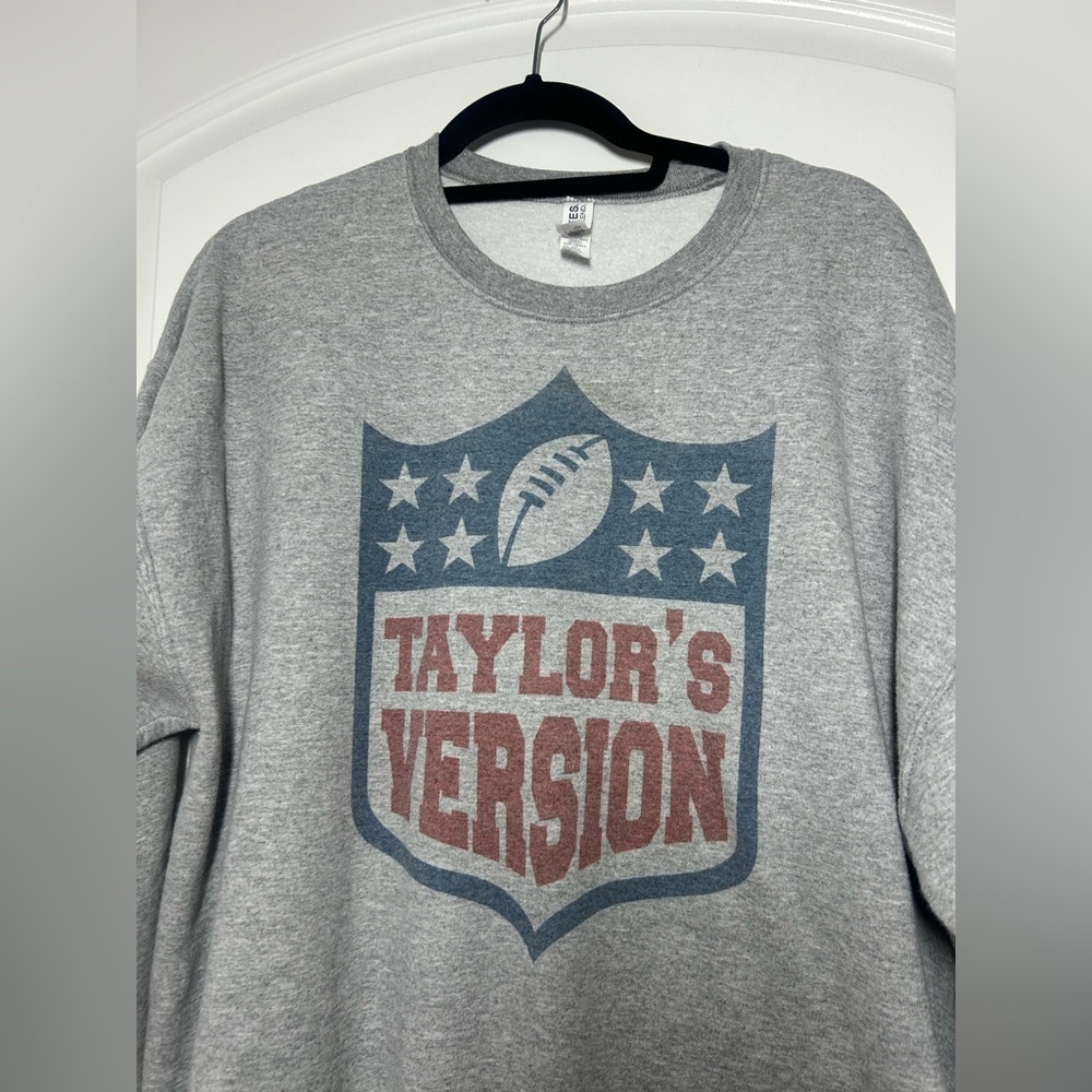 Taylor’s Version NFL football Grey Crewneck Sweater size XL cozy lounge swiftie - Picture 4 of 10